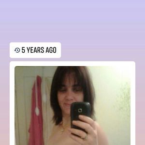 Meet your Posher, Iris